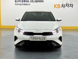 기아 K3 더뉴 K3 2세대 1.6 가솔린 프레스티지