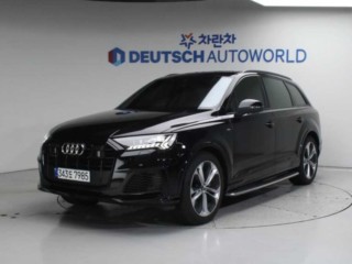 아우디 Q7 Q7 (4M) 55 TFSI 콰트로 프리미엄
