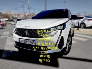 푸조 3008 3008 2세대 1.2 Pure Tech 알뤼르