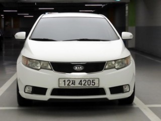 기아 포르테 가솔린 1.6 CVVT PREMIUM(SI) 블랙