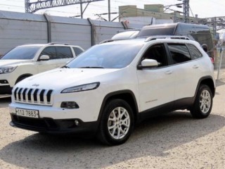 지프 체로키 체로키(KL) 2.4 론지튜드 AWD