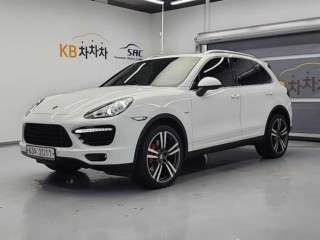 포르쉐 카이엔 4.2 S 디젤
