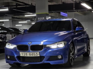 BMW 330i 중고차 매물 2