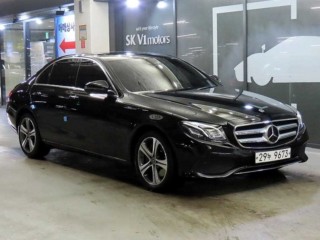 벤츠 E 클래스 E-클래스 W213 E300 4MATIC 아방가르드인텔리전트드라이브
