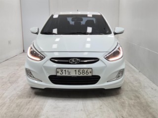 현대 엑센트 엑센트신형 1.4VVT 프리미엄