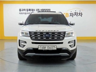 포드 익스플로러 2.3 에코부스트 리미티드 4WD