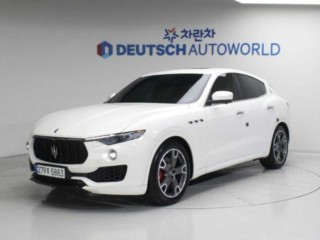 마세라티 르반떼 3.0 디젤 AWD 스포츠