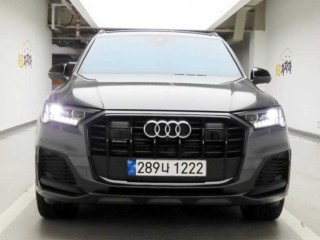 아우디 Q7 Q7 (4M) 55 TFSI 콰트로 프리미엄