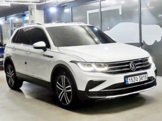 폭스바겐 티구안 티구안(2세대) 2.0 TDI 프레스티지 4모션
