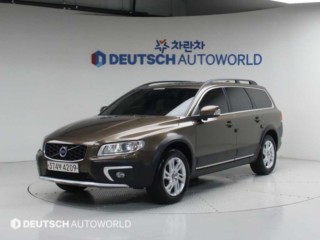 볼보 XC70 D4