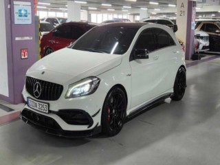 벤츠 A 클래스 A클래스 W176 A45 AMG 4MATIC