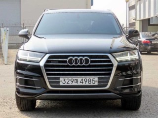아우디 Q7 Q7 (4M) 45 TFSI 콰트로