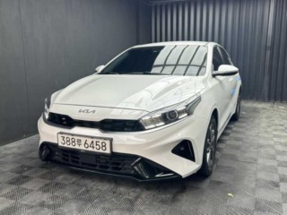 기아 K3 더뉴 K3 2세대 1.6 가솔린 프레스티지