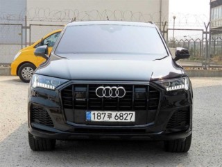 아우디 Q7 Q7 (4M) 55 TFSI 콰트로 프리미엄
