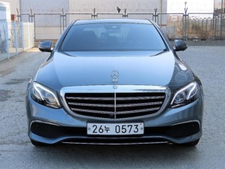 벤츠 E 클래스 E-클래스 W213 E300 익스클루시브