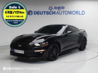포드 머스탱 쿠페