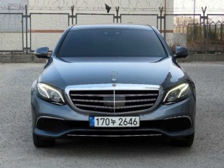 벤츠 E 클래스 E-클래스 W213 E400 4MATIC 익스클루시브