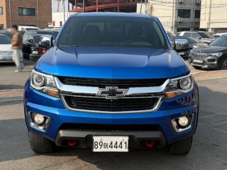 쉐보레 콜로라도 3.6 익스트림-X 4WD 스포츠 바