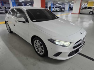 벤츠 A 클래스 A클래스 W177 A220 해치백