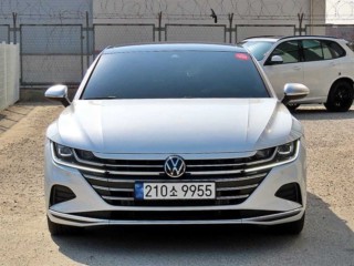폭스바겐 아테온 2.0 TDI 프레스티지