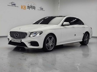 벤츠 E 클래스 E-클래스 W213 E300 4MATIC AMG LINE
