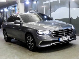 벤츠 E 클래스 E-클래스 W213 E300e 4MATIC 익스클루시브