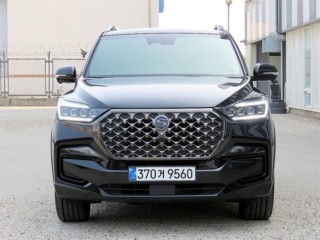 KG모빌리티(쌍용) 렉스턴 올 뉴 렉스턴 (Y450) 디젤 2.2 4WD 더 블랙