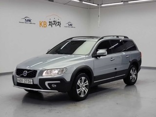 볼보 XC70 D4
