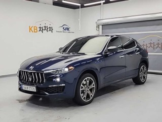 마세라티 르반떼 2.0 GT AWD
