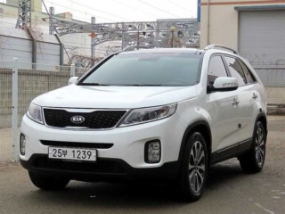 기아 쏘렌토 뉴 쏘렌토 R 2WD 2.0 리미티드