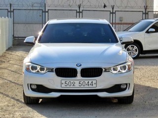 BMW 3시리즈 3시리즈 (F30) 320d xDrive