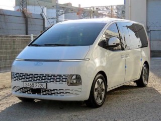 현대 스타리아 4WD 디젤 투어러 모던