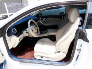 벤츠 E 클래스 E-클래스 W213 E220d 쿠페