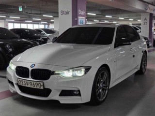 BMW 3시리즈 3시리즈 (F30) 320i M 스포츠 쉐도우