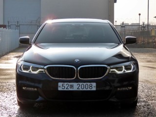 BMW 5시리즈 5시리즈 (G30) 520d M 스포츠 플러스