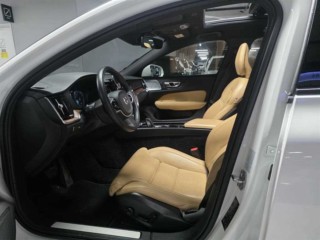 볼보 V60 V60 크로스 컨트리 2세대 2.0 B5 프로 AWD