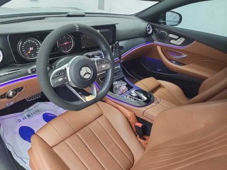 벤츠 E 클래스 E-클래스 W213 E220d 쿠페