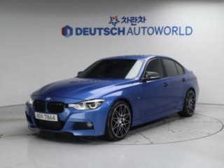 BMW 330i 중고차 매물 4