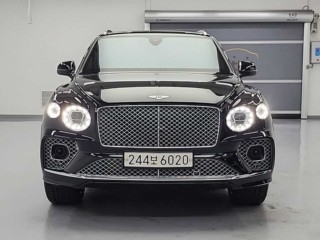 벤틀리 벤테이가 4.0 V8 아주르