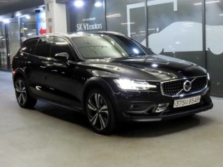 볼보 V60 V60 크로스 컨트리 2세대 2.0 T5 프로 AWD