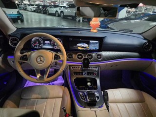 벤츠 E 클래스 E-클래스 W213 E220d 쿠페