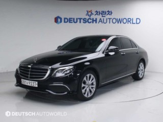 벤츠 E220d 4MATIC 익스클루시브
