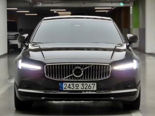 볼보 S90 B6 AWD 얼티메이트 브라이트