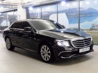 벤츠 E 클래스 E-클래스 W213 E220d 4MATIC 익스클루시브