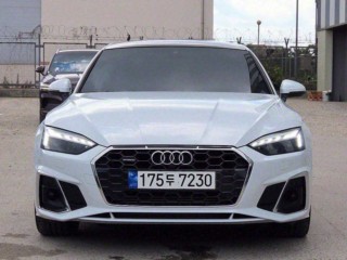 아우디 A5 A5 (F5) 40 TFSI 콰트로 프리미엄 스포트백