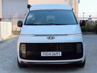 현대 스타리아 캠핑카 4WD 프레스티지 캠퍼 11인승